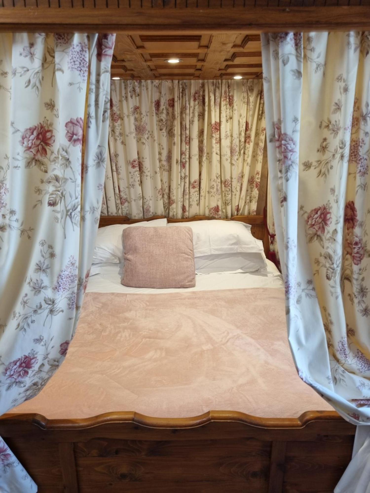 Virginia Cottage Guest House Bowness-on-Windermere Εξωτερικό φωτογραφία